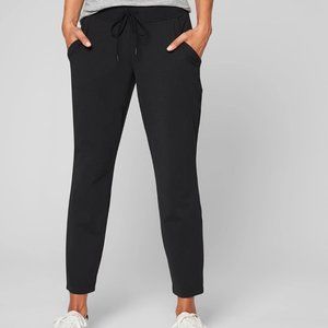 Athleta Midtown Ankle Pant in Black